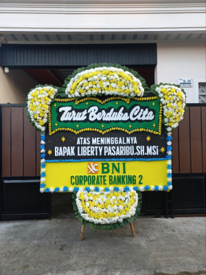 Papan Bunga Duka di Cipamekar